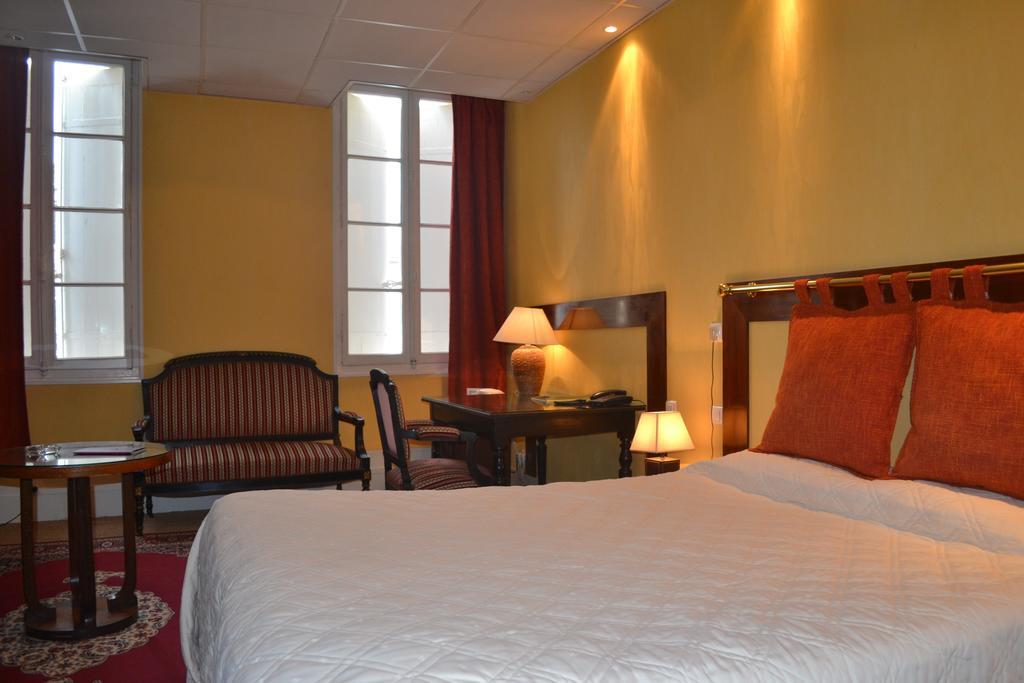 Hotel De France Libourne Zimmer foto